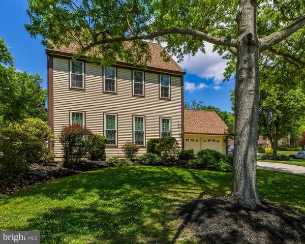 15 TATTERSALL DR, West Deptford, NJ 08051