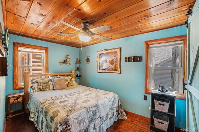 1360 Hillcrest Street, Harrison, MI 48625
