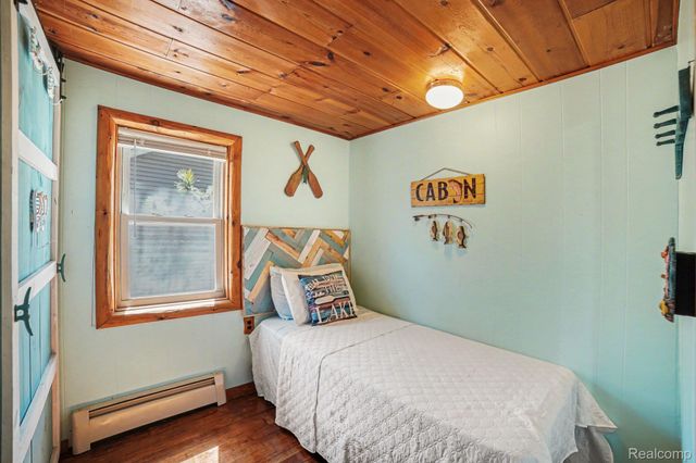 1360 Hillcrest Street, Harrison, MI 48625
