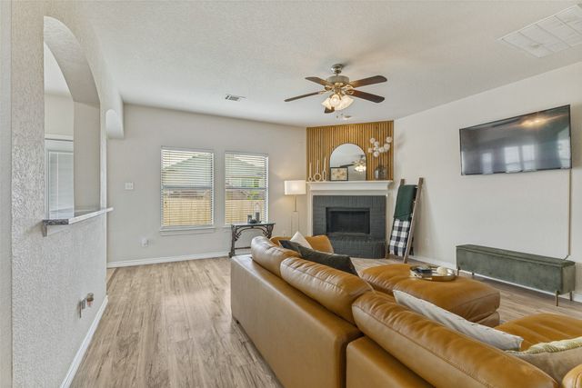 8233 Delafield Drive, Fort Worth, TX 76131