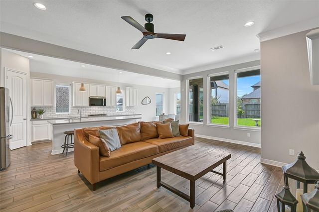 3528 Manor View Court, Pearland, TX 77584
