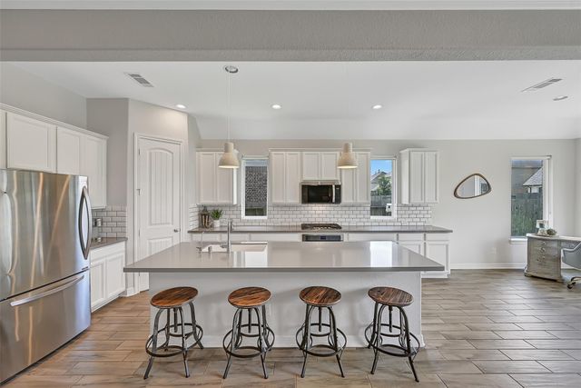 3528 Manor View Court, Pearland, TX 77584
