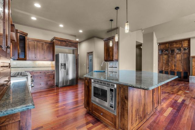 2672 NW Brickyard Street, Bend, OR 97703