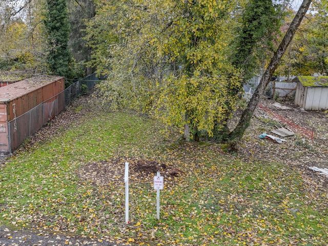 Ne 6TH St, Gresham, OR 97030