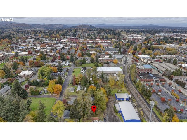 Ne 6TH St, Gresham, OR 97030