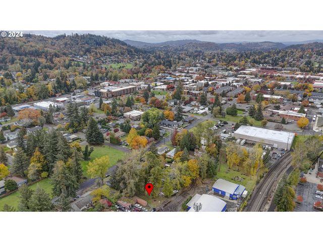 Ne 6TH St, Gresham, OR 97030