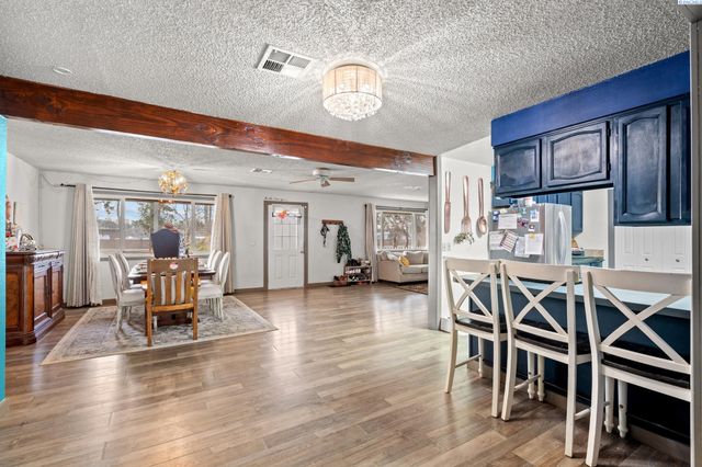 220 Goethals Dr, Richland, WA 99352