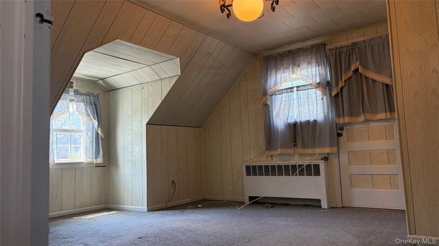 87 Parkway Drive, Westbury, NY 11590