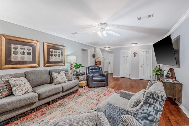 6312 Allwood Dr, North Little Rock, AR 72118