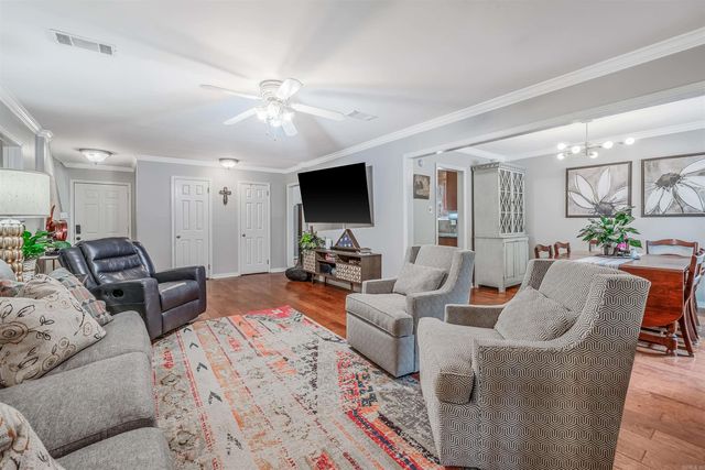 6312 Allwood Dr, North Little Rock, AR 72118