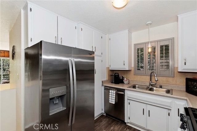 543 Community Drive, Lake Arrowhead, CA 92352