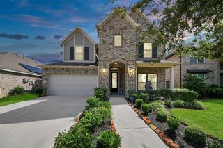 8922 Golden Mist Drive, Missouri City, TX 77459