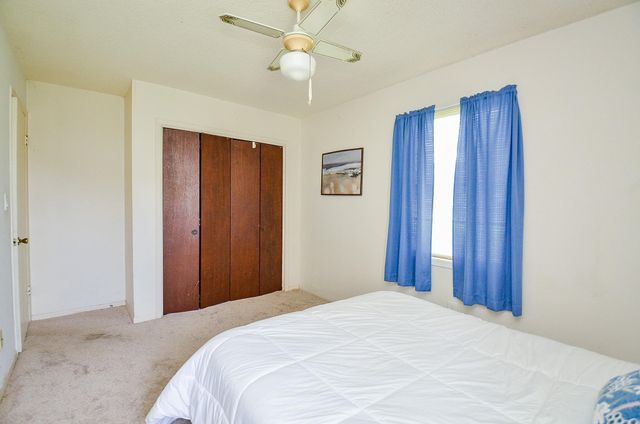 1605 Byrne Street, El Campo, TX 77437