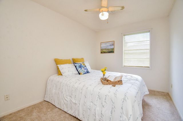 1605 Byrne Street, El Campo, TX 77437