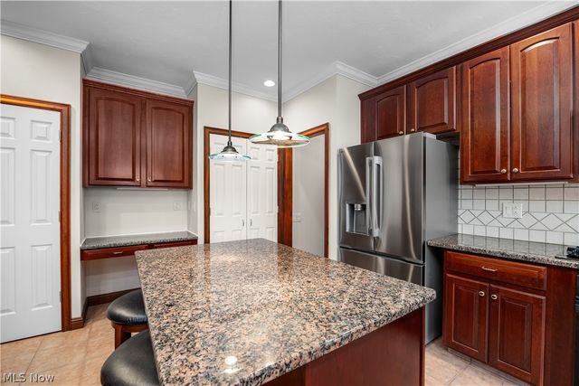 275-285 Quarrystone Lane, Berea, OH 44017