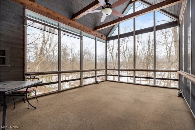 275-285 Quarrystone Lane, Berea, OH 44017