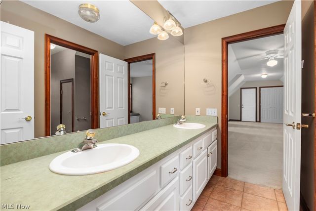 275-285 Quarrystone Lane, Berea, OH 44017