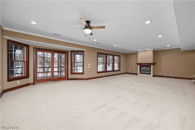 275-285 Quarrystone Lane, Berea, OH 44017