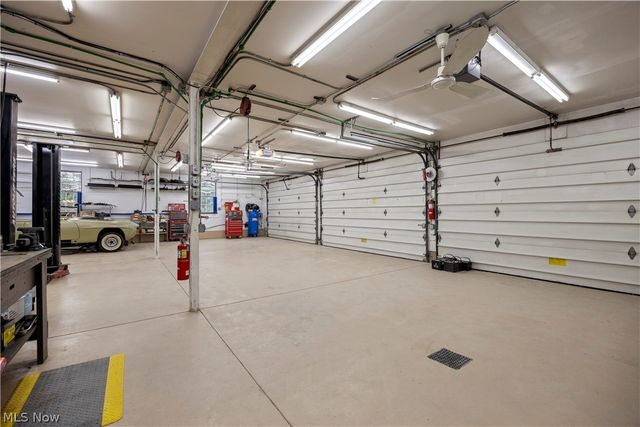 275-285 Quarrystone Lane, Berea, OH 44017