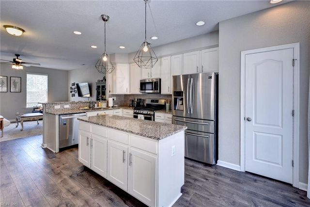 905 Prosperity CT, Williamsburg, VA 23188