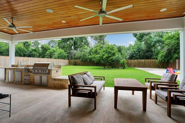 9115 Hammerly Boulevard, Houston, TX 77080