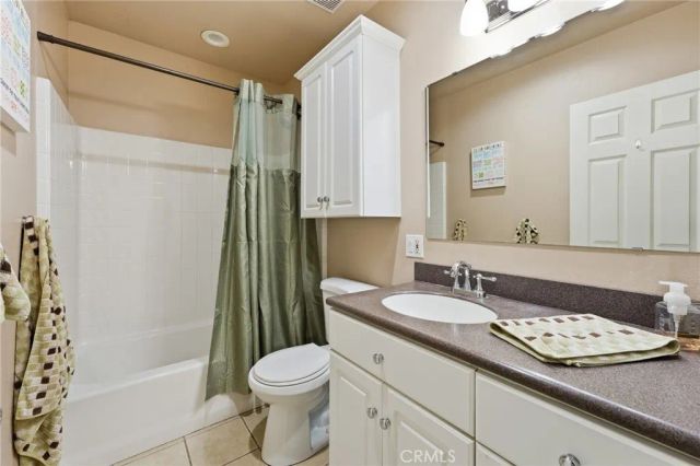 226 Hartzell Avenue, Redlands, CA 92374