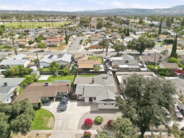 226 Hartzell Avenue, Redlands, CA 92374