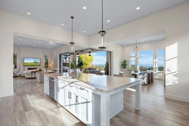 30 Seawatch, Newport Coast, CA 92657