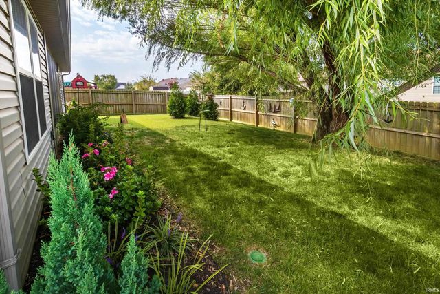 4919 Imperial Drive, Newburgh, IN 47630