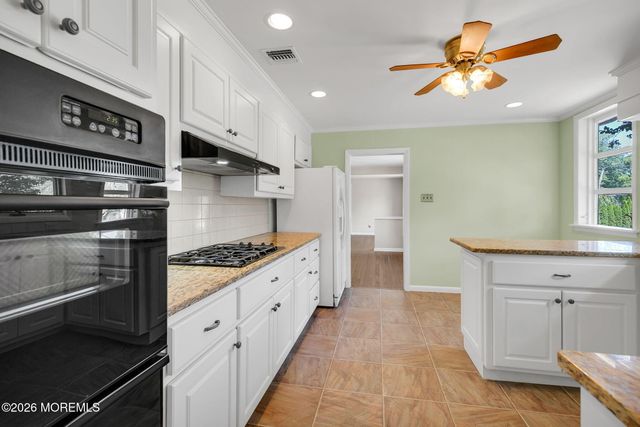 555 Branch Avenue, Little Silver, NJ 07739