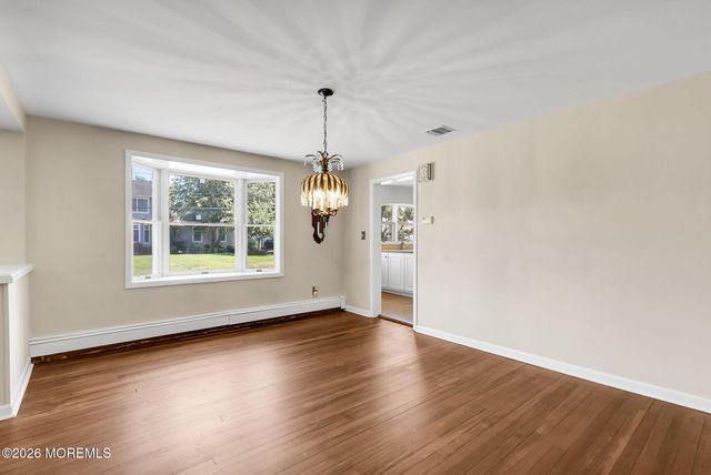 555 Branch Avenue, Little Silver, NJ 07739