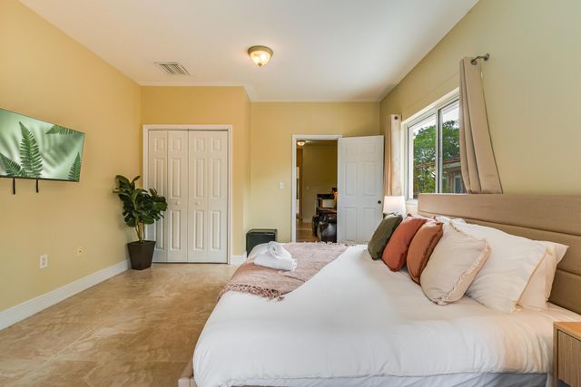 1721 SW 23rd Street 1721, Fort Lauderdale, FL 33315