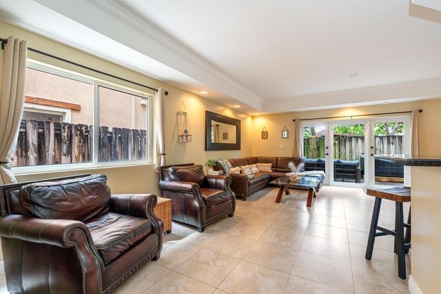 1721 SW 23rd Street 1721, Fort Lauderdale, FL 33315