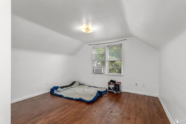 26630 Dartmouth Street, Inkster, MI 48141