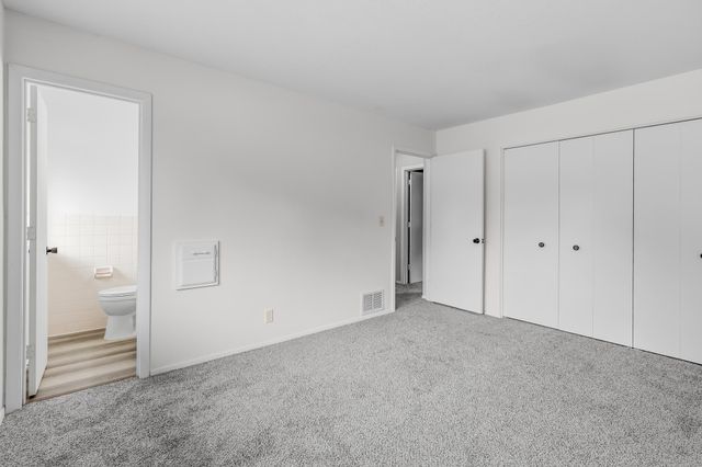 10250 Boundary Creek Terrace, Maple Grove, MN 55369