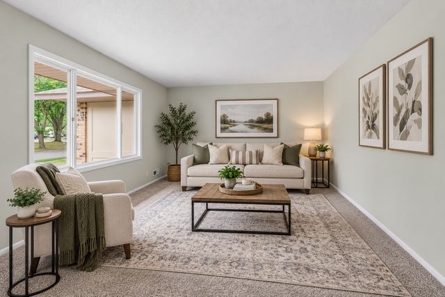 10250 Boundary Creek Terrace, Maple Grove, MN 55369
