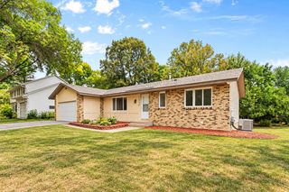 10250 Boundary Creek Terrace, Maple Grove, MN 55369