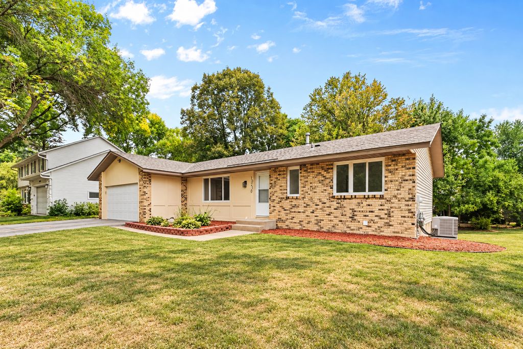 10250 Boundary Creek Terrace, Maple Grove, MN 55369 — exterior