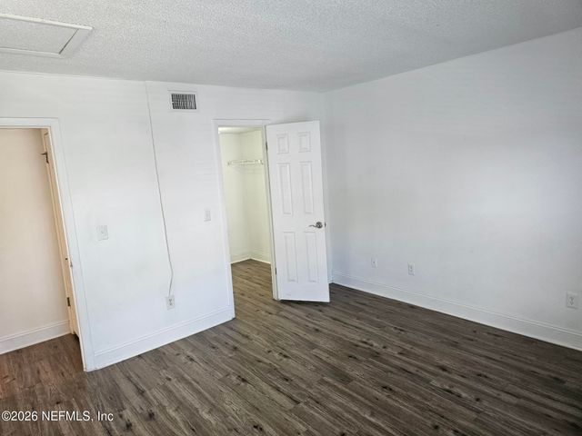 3737 LORETTO Road 907, Jacksonville, FL 32223