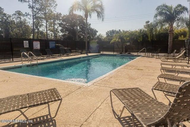 3737 LORETTO Road 907, Jacksonville, FL 32223