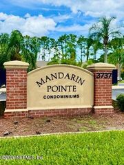 3737 LORETTO Road 907, Jacksonville, FL 32223