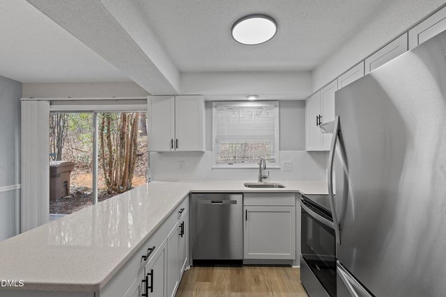 1130 Nottingham Circle, Cary, NC 27511