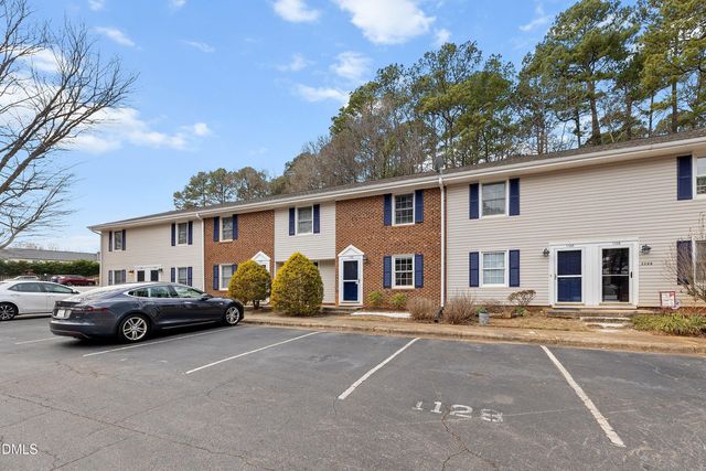 1130 Nottingham Circle, Cary, NC 27511