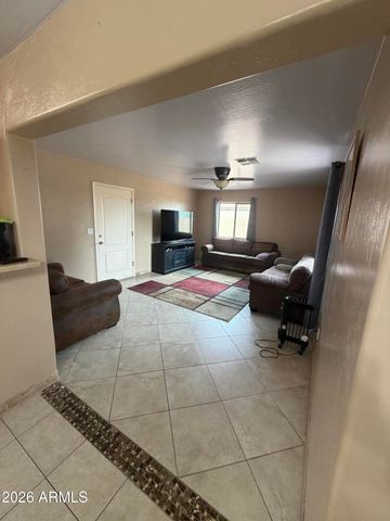 1015 E LINCOLNWOOD Circle, Casa Grande, AZ 85194