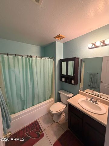 1015 E LINCOLNWOOD Circle, Casa Grande, AZ 85194