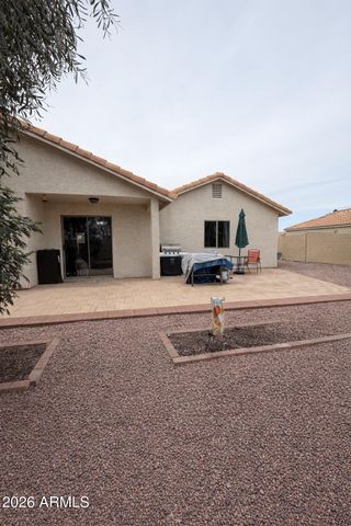 1015 E LINCOLNWOOD Circle, Casa Grande, AZ 85194