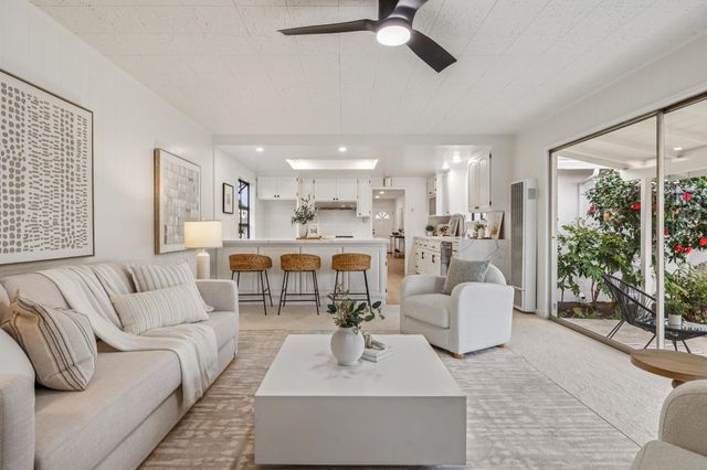 727 Moraga Dr, San Leandro, CA 94578