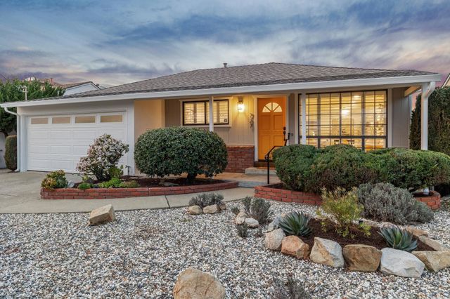 727 Moraga Dr, San Leandro, CA 94578