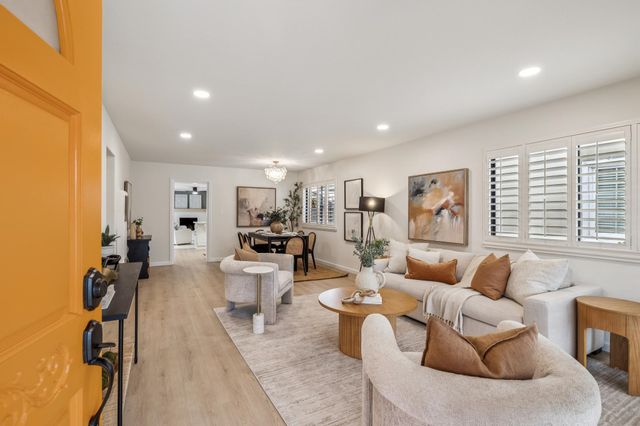 727 Moraga Dr, San Leandro, CA 94578