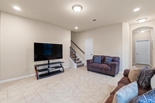 2880 Donnell DR 1901, Round Rock, TX 78664